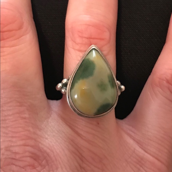 Silver Ring - Picture 1 of 2